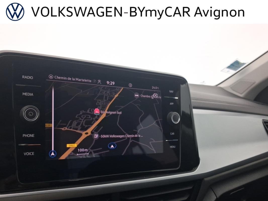 Volkswagen T-Roc - Photo 32