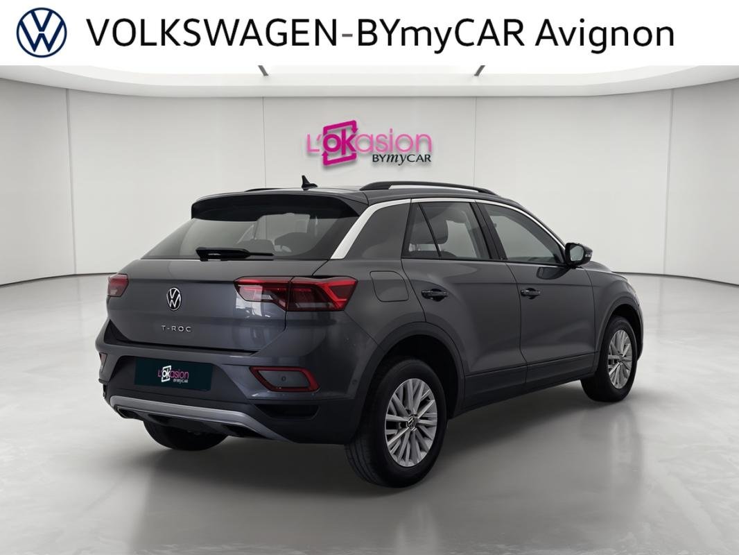 Volkswagen T-Roc - Photo 5