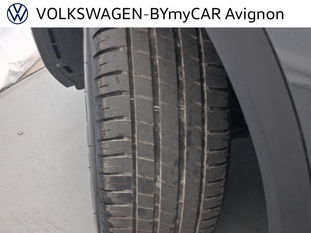 Volkswagen T-Roc - Photo 9
