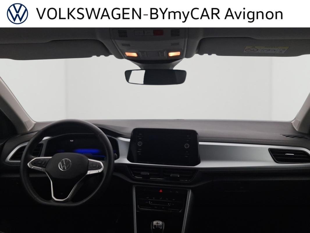 Volkswagen T-Roc - Photo 10