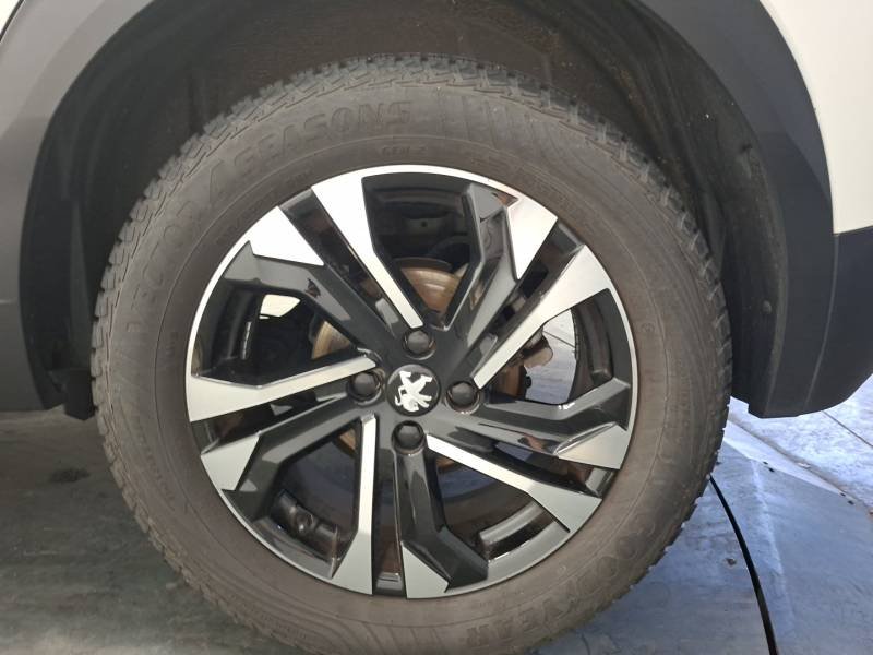 Peugeot 2008 - Photo 12