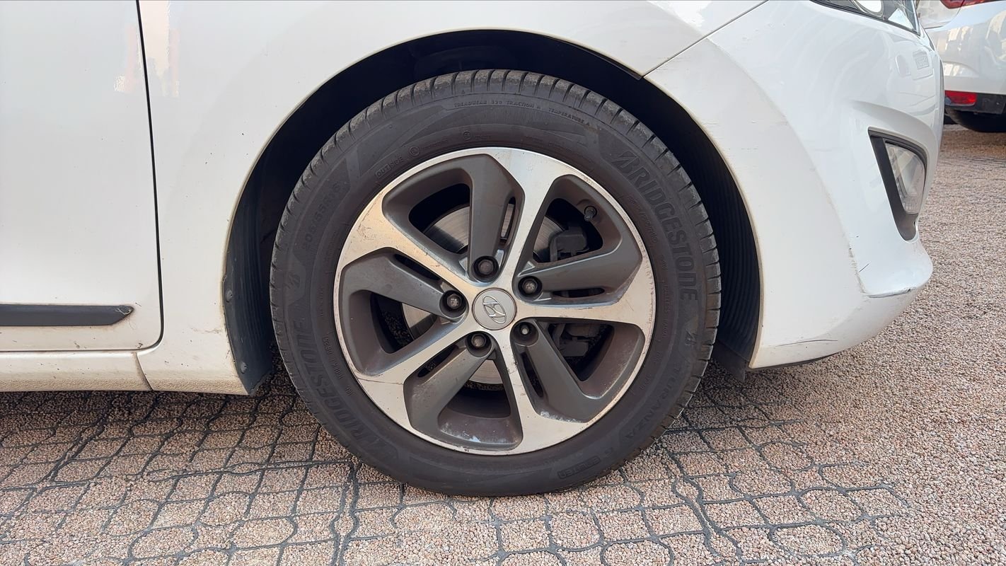 Hyundai i30 - Photo 17
