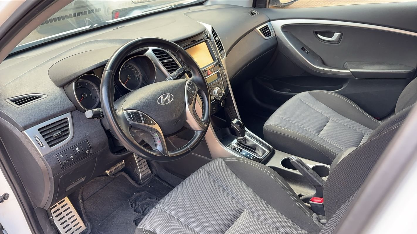 Hyundai i30 - Photo 8