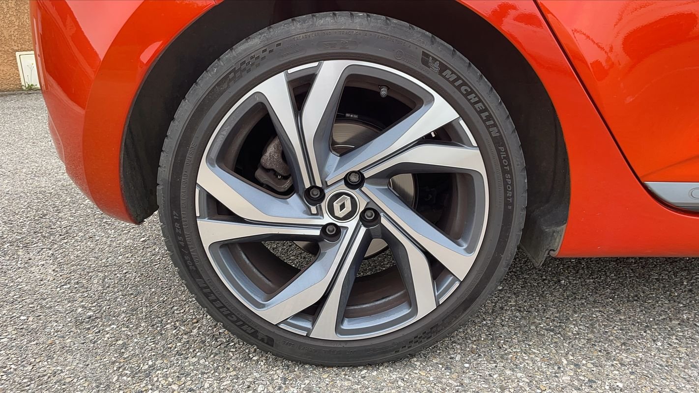 Renault Clio - Photo 16