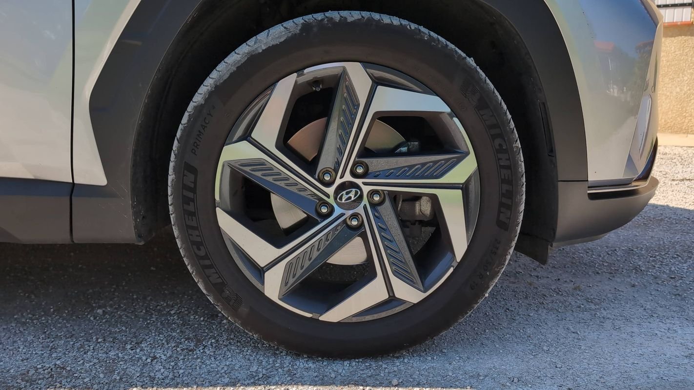 Hyundai Tucson - Photo 17