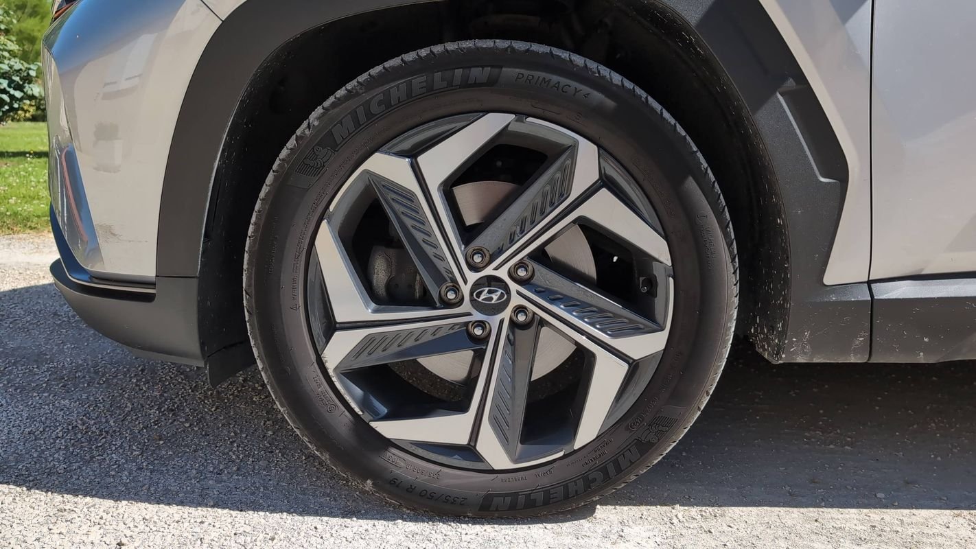 Hyundai Tucson - Photo 18