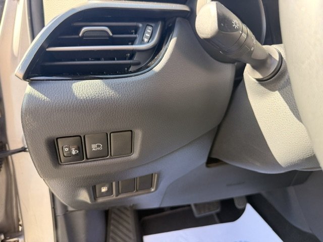 Toyota C-HR - Photo 13