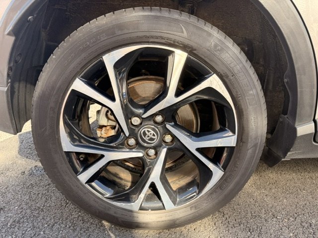 Toyota C-HR - Photo 20