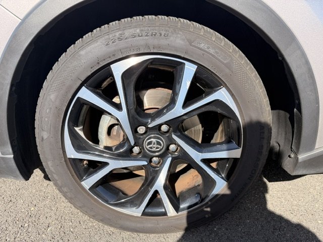 Toyota C-HR - Photo 22