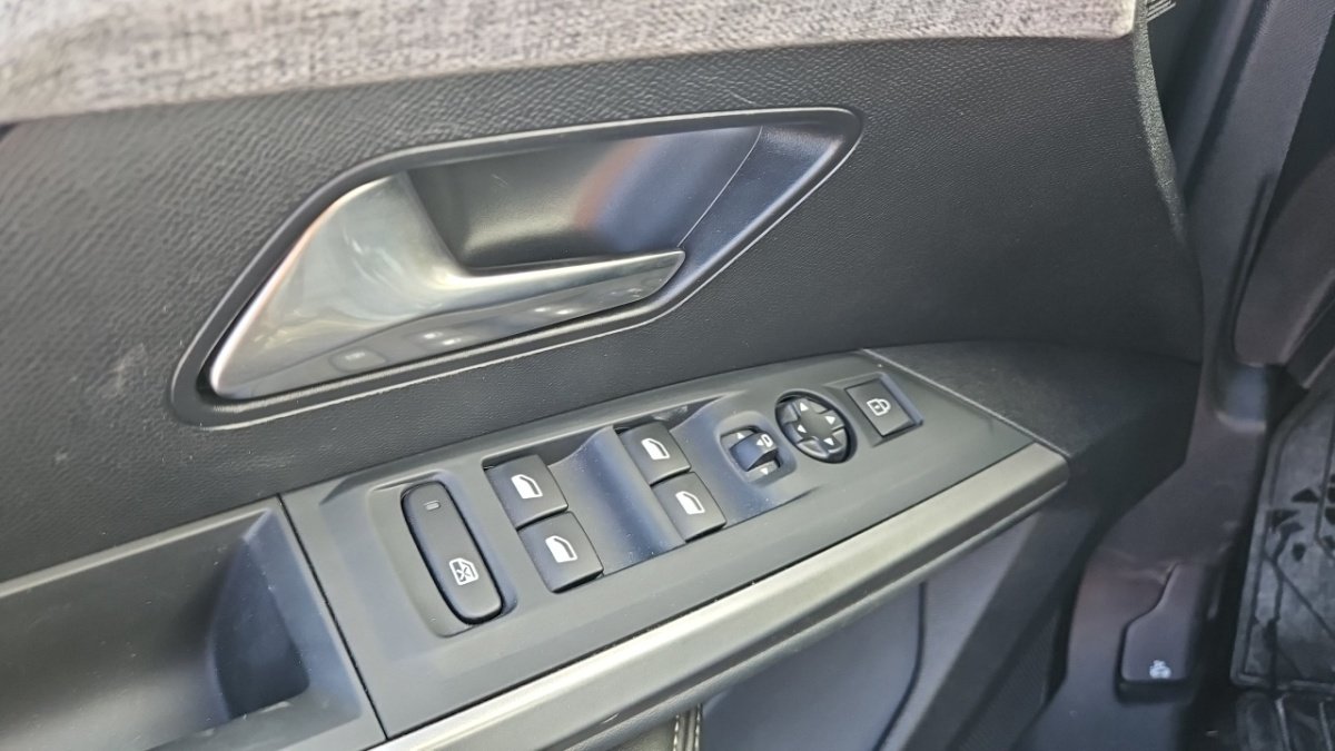 Peugeot 5008 - Photo 25