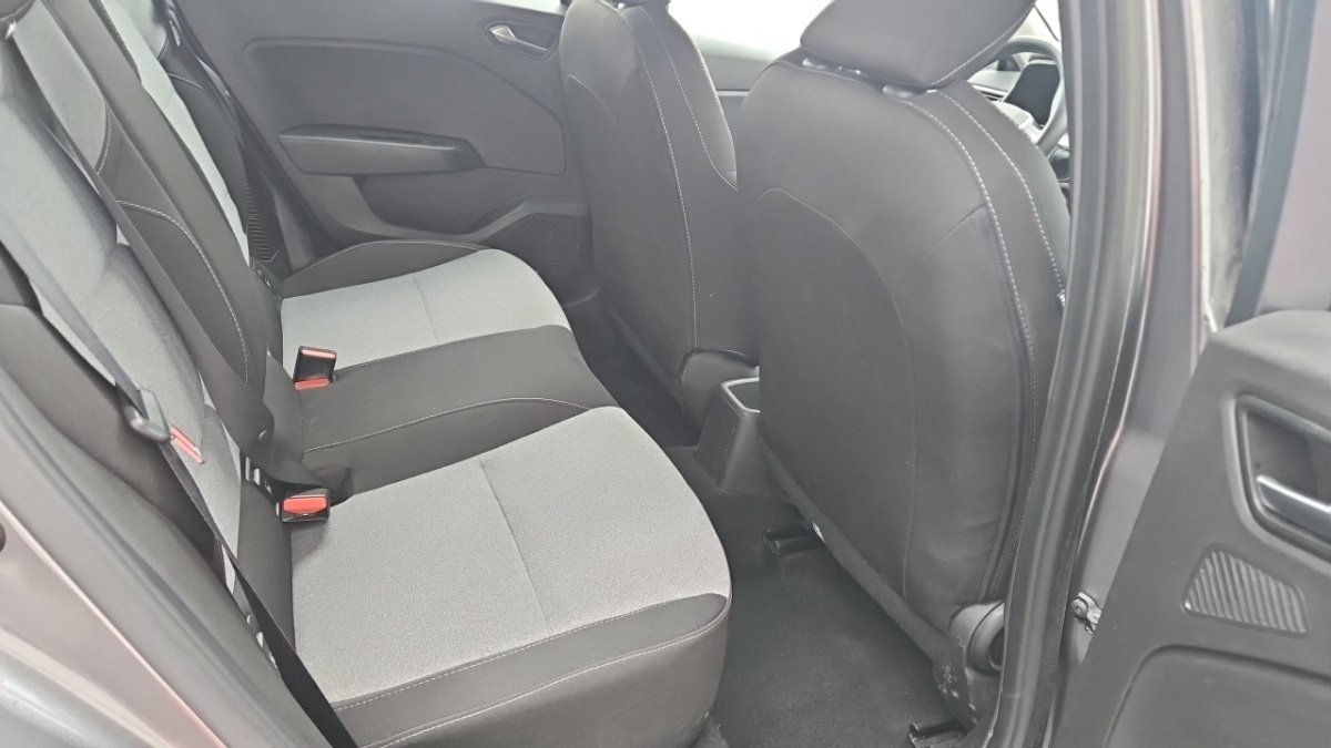 Renault Clio - Photo 22