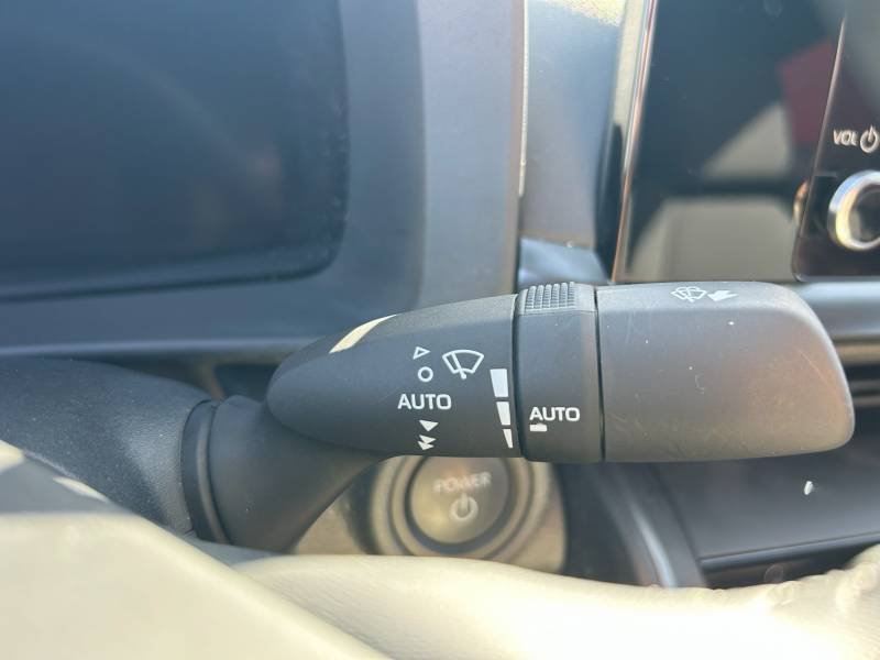 Toyota C-HR - Photo 12
