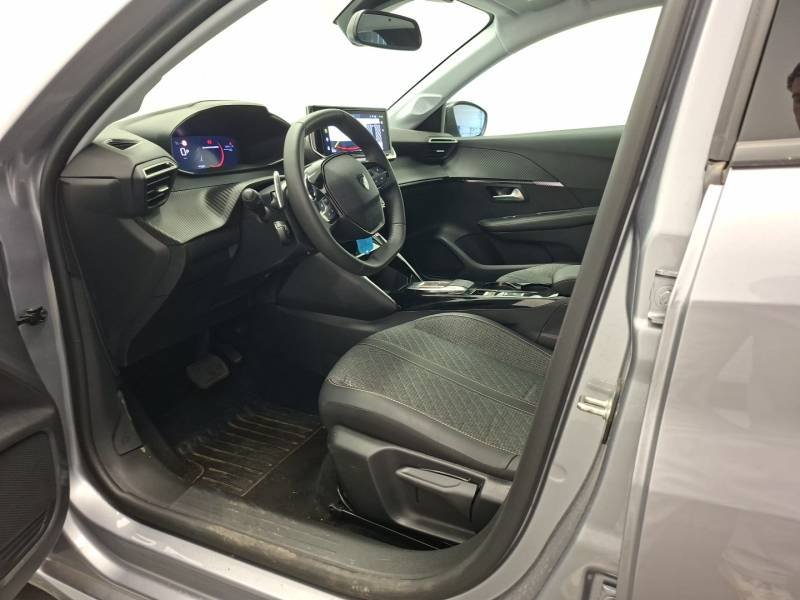 Peugeot 208 - Photo 13