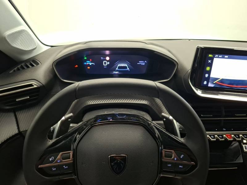 Peugeot 208 - Photo 15