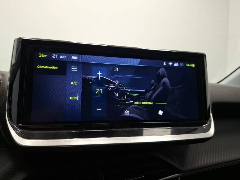 Peugeot 208 - Photo 21