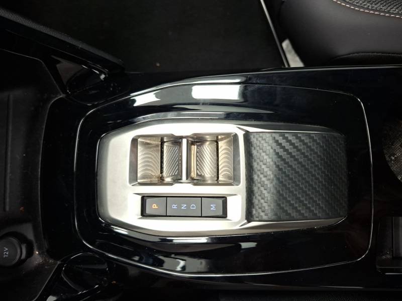 Peugeot 208 - Photo 25