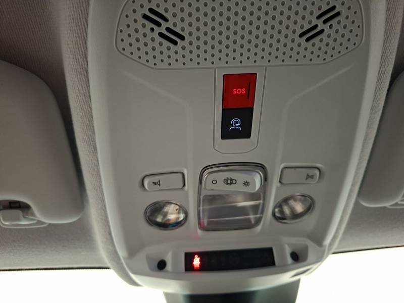 Peugeot 208 - Photo 26