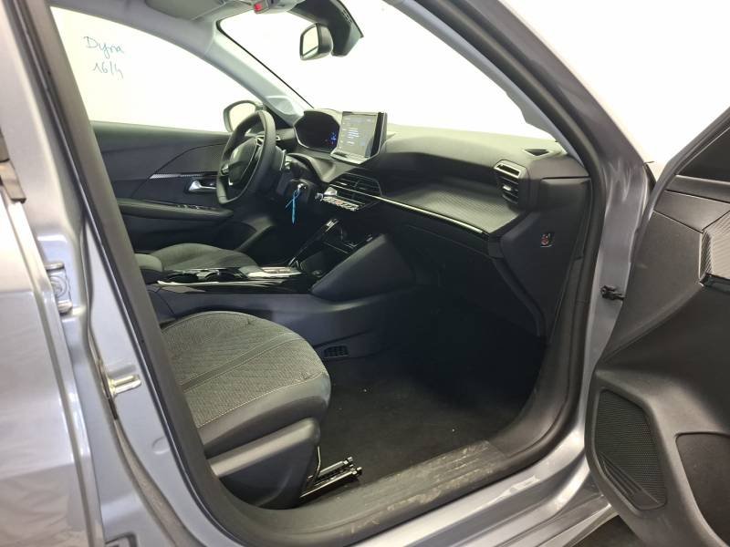 Peugeot 208 - Photo 29