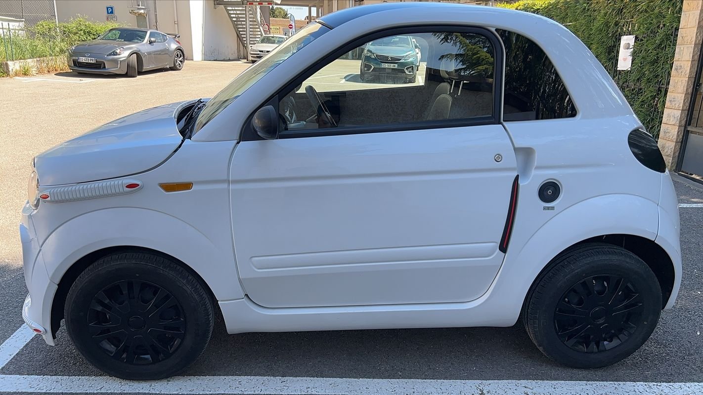 Microcar Dué - Photo 2