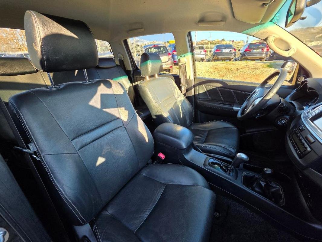 Toyota Hilux - Photo 17