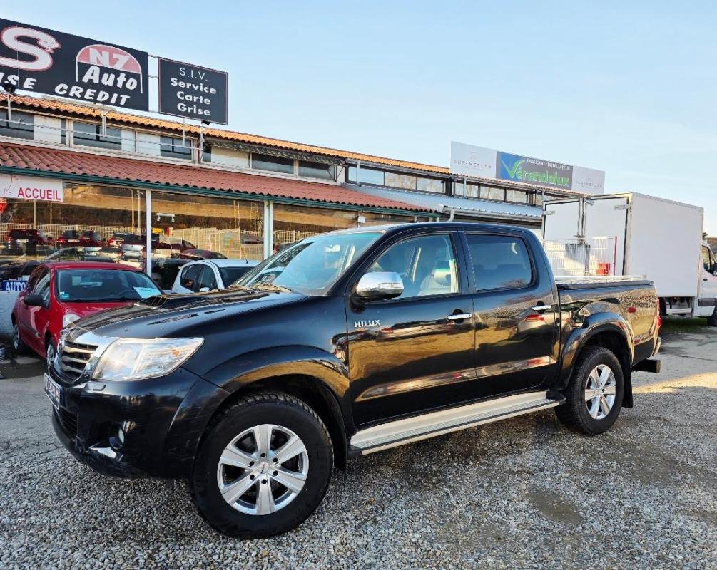 Toyota Hilux - Photo 2