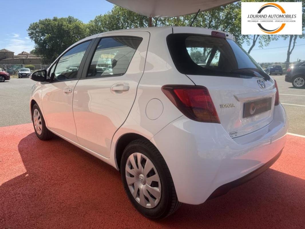 Toyota Yaris - Photo 6