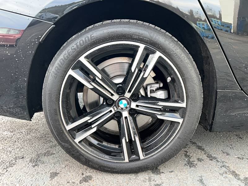 BMW Série 3 - Photo 19