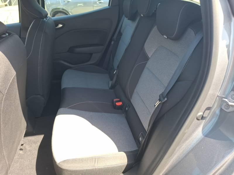 Renault Clio - Photo 11