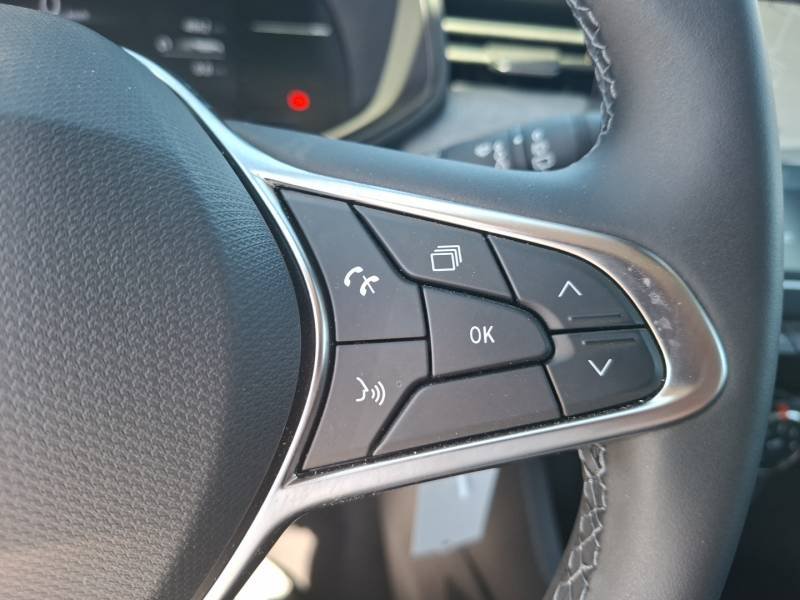 Renault Clio - Photo 25