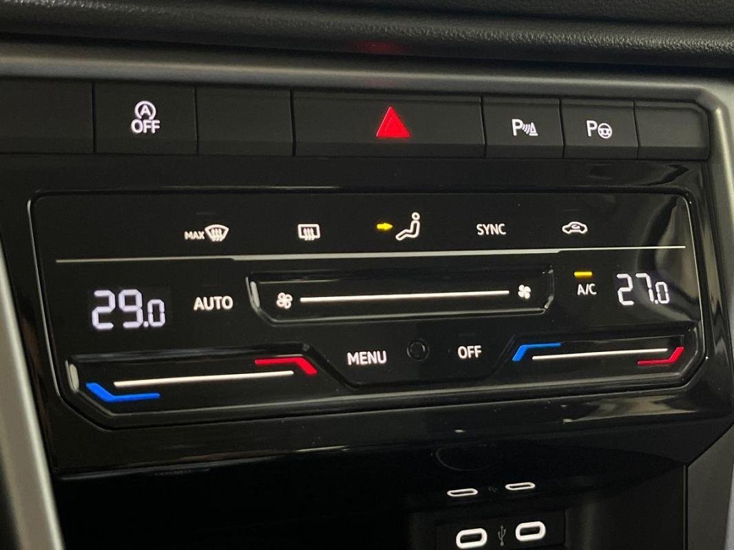 Volkswagen T-Roc - Photo 19