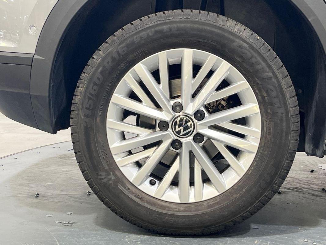 Volkswagen T-Roc - Photo 28