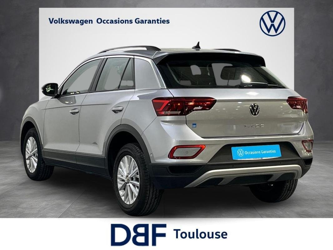 Volkswagen T-Roc - Photo 3