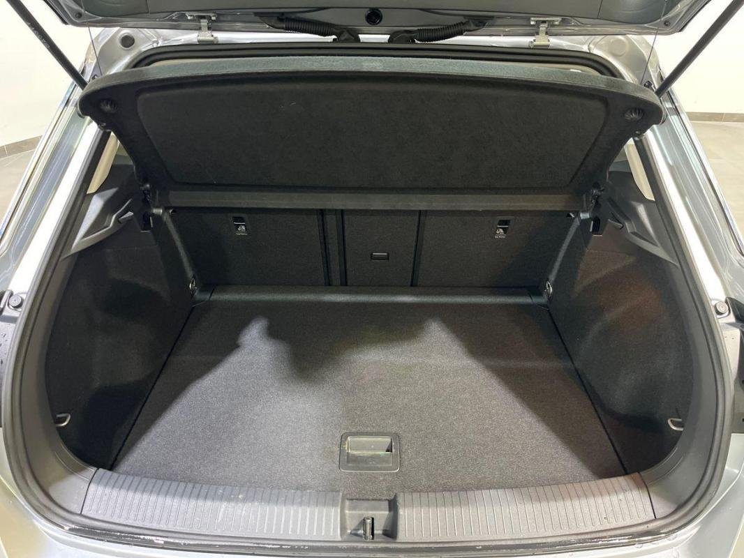 Volkswagen T-Roc - Photo 31
