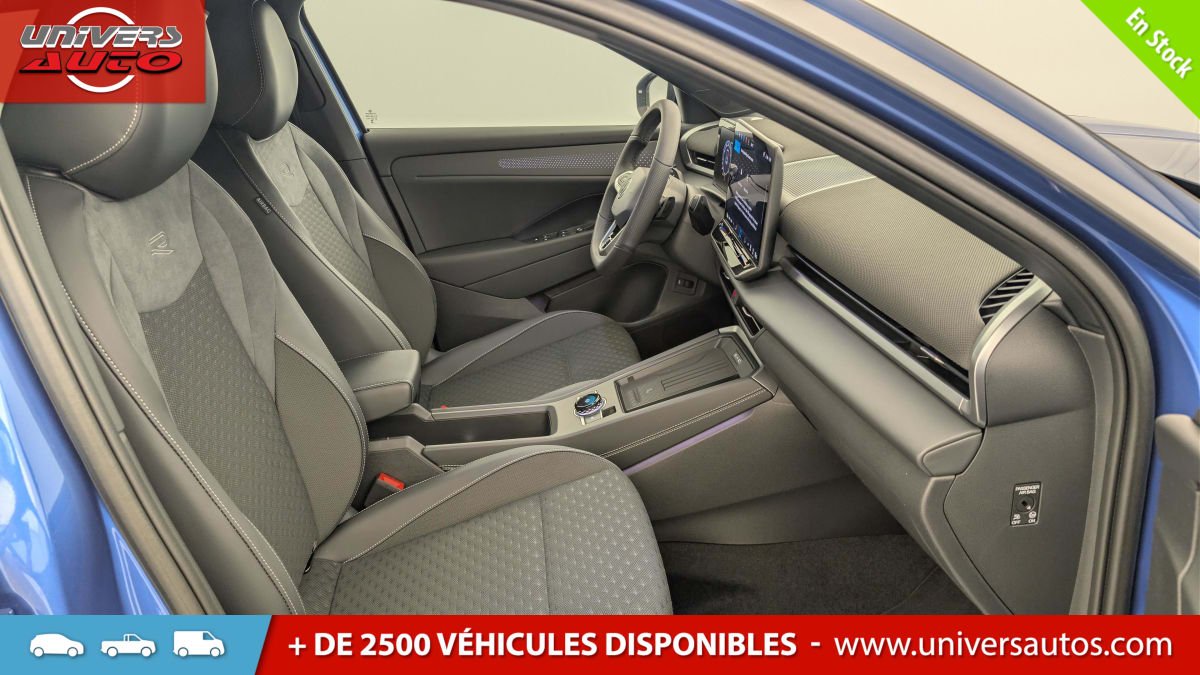 Volkswagen T-Roc - Photo 9