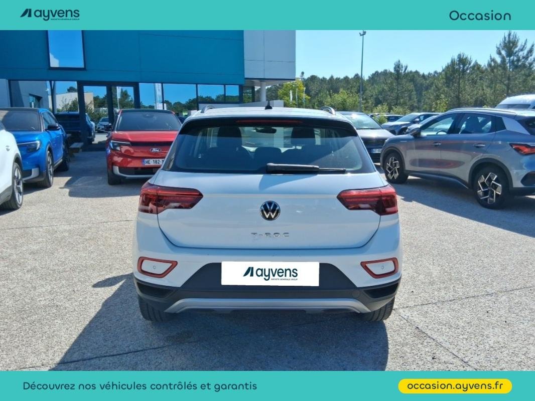Volkswagen T-Roc - Photo 12