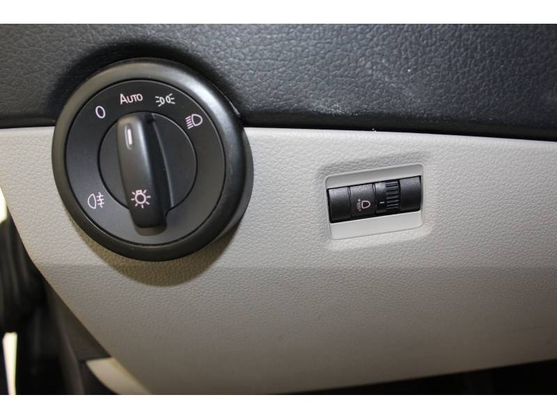 Volkswagen Transporter - Photo 23