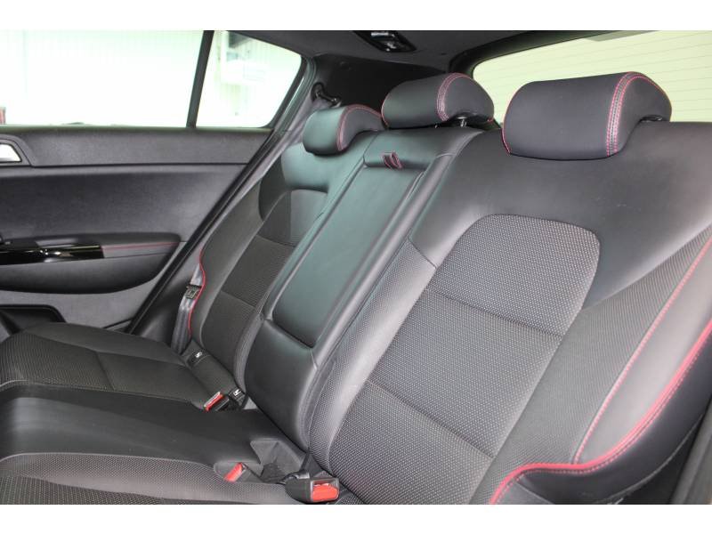 Kia Sportage - Photo 19