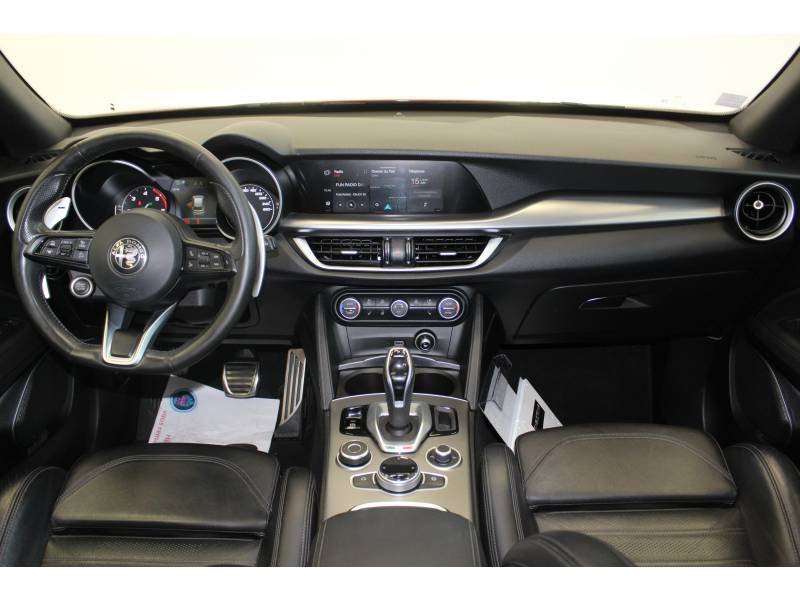 Alfa Romeo Stelvio - Photo 19