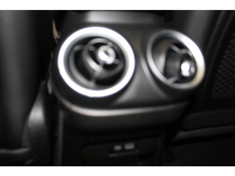 Alfa Romeo Stelvio - Photo 23