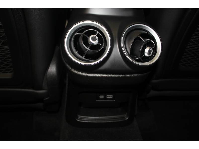 Alfa Romeo Stelvio - Photo 24