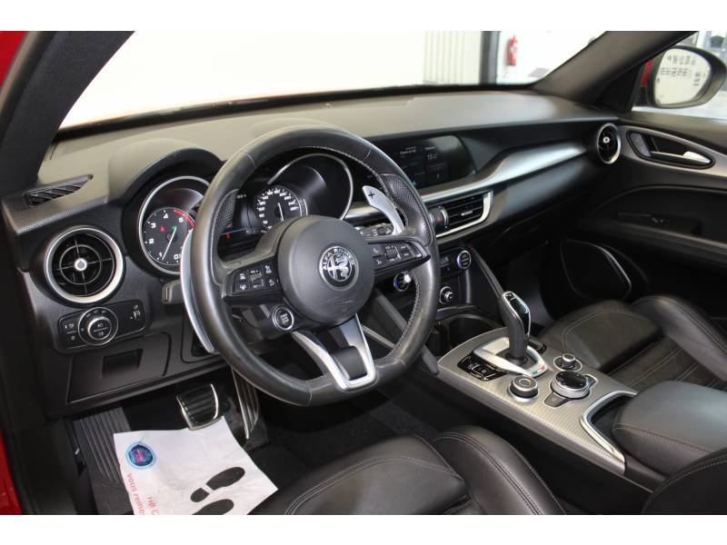 Alfa Romeo Stelvio - Photo 27