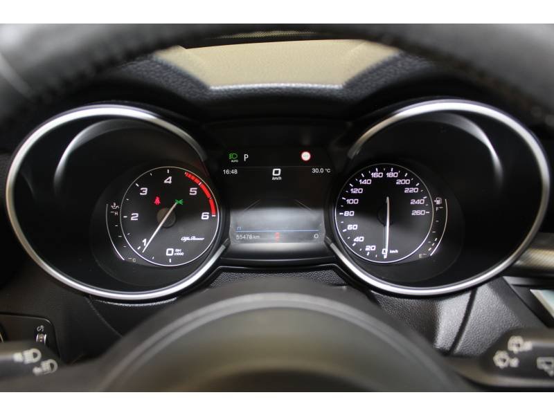 Alfa Romeo Stelvio - Photo 37