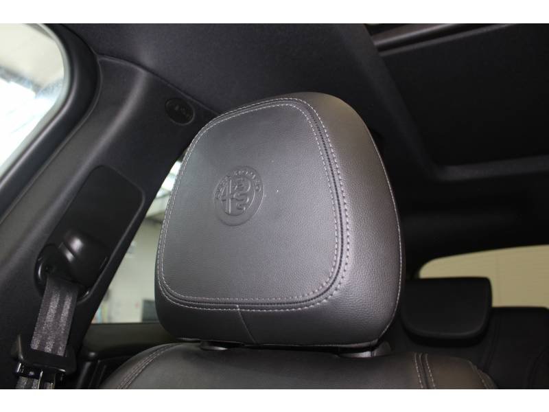 Alfa Romeo Stelvio - Photo 42