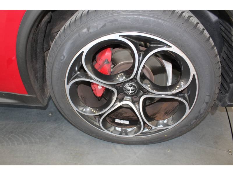 Alfa Romeo Stelvio - Photo 6