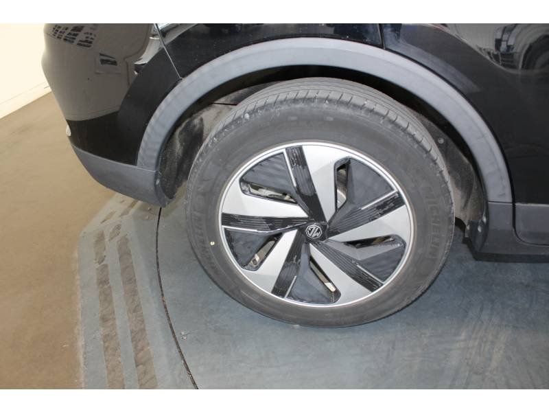 MG ZS - Photo 8