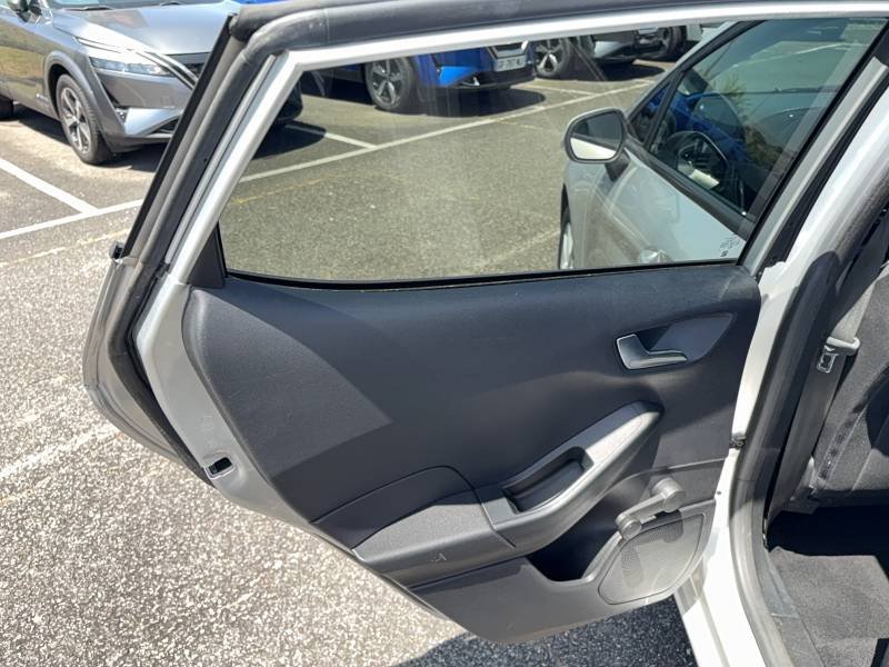 Ford Fiesta - Photo 26
