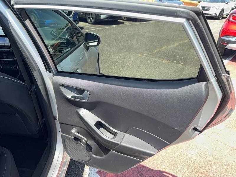Ford Fiesta - Photo 32