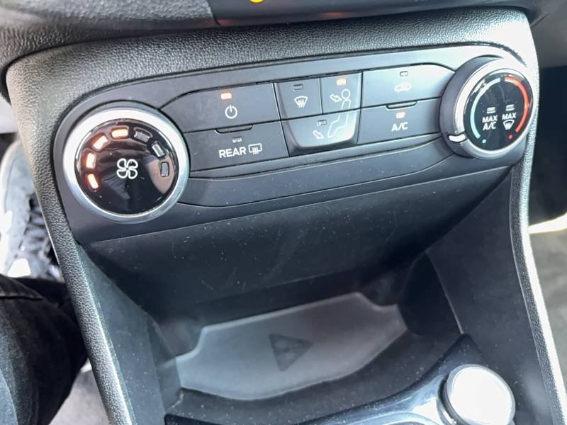 Ford Fiesta - Photo 48