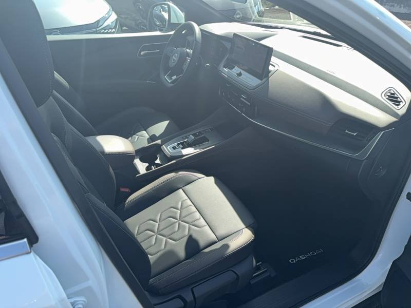 Nissan Qashqai - Photo 13