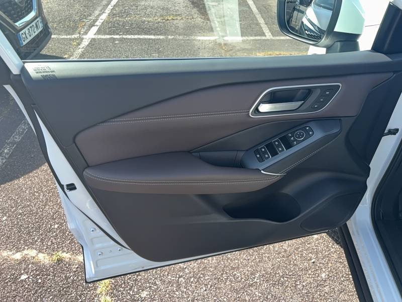 Nissan Qashqai - Photo 22
